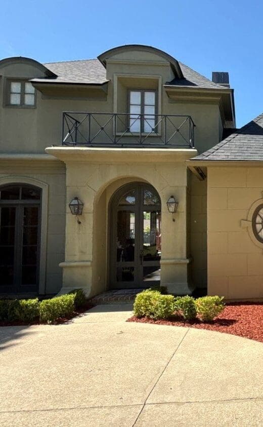 Front of Santa Maria home in St. George before exterior painting began